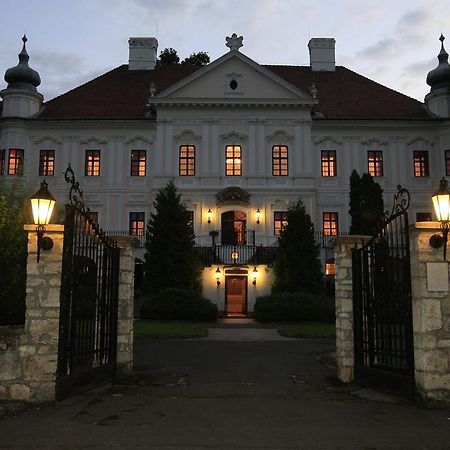 Teleki-Degenfeld Kastelyszallo Szirák Eksteriør bilde