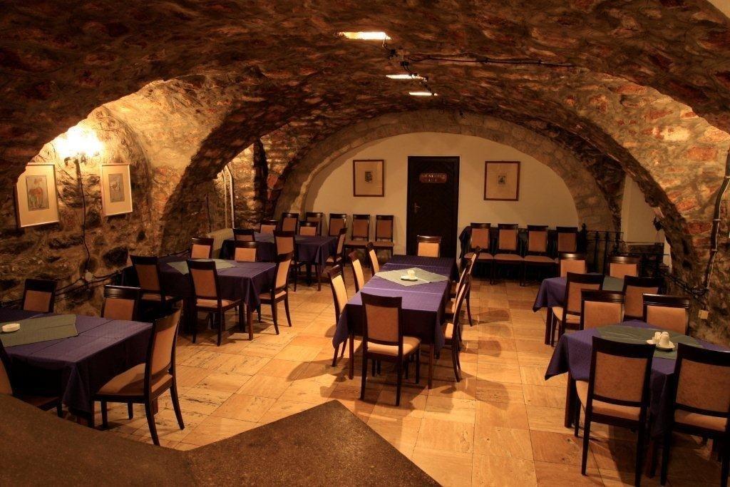 Teleki-Degenfeld Kastelyszallo Szirák Restaurant bilde